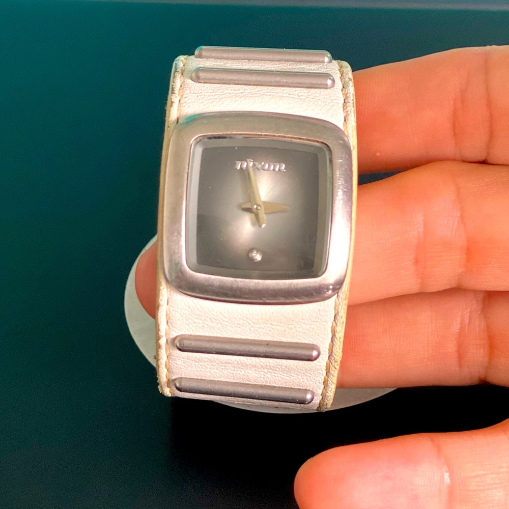 Nixon watch THE DUCHESS